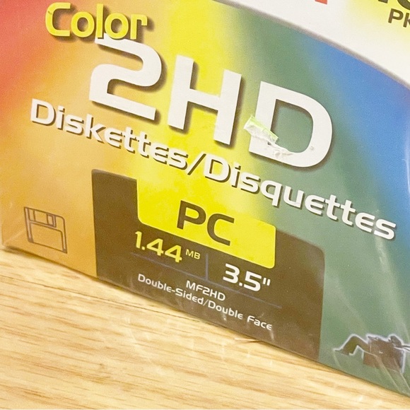 Maxell MF2HD 3.5” Floppy Disks 10-pk PC 1.44‎ MB Assorted Colors New In Box - Picture 2 of 4